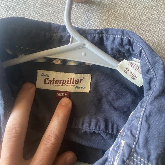 Caterpillar flannel - Picture 2 of 3